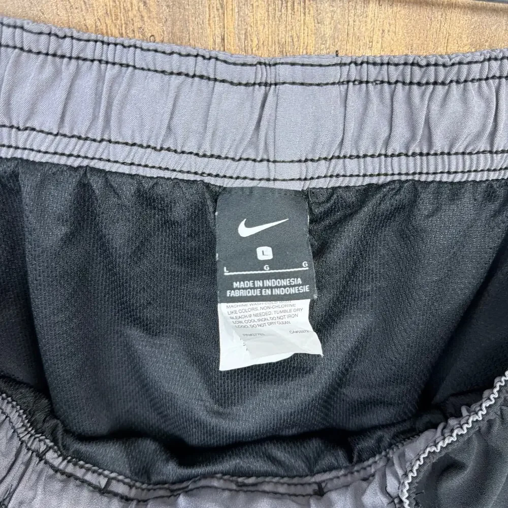 Nike Mens Shorts Black Gray Drawstring Lined Side Pockets Swim Stretch Large